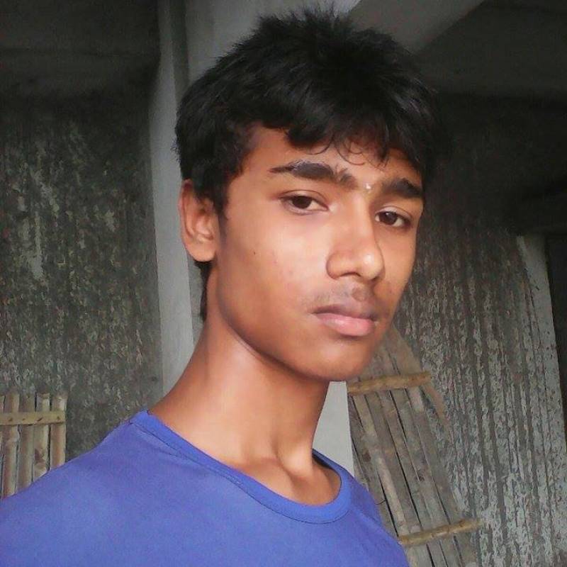 Naim, 26, Swansea