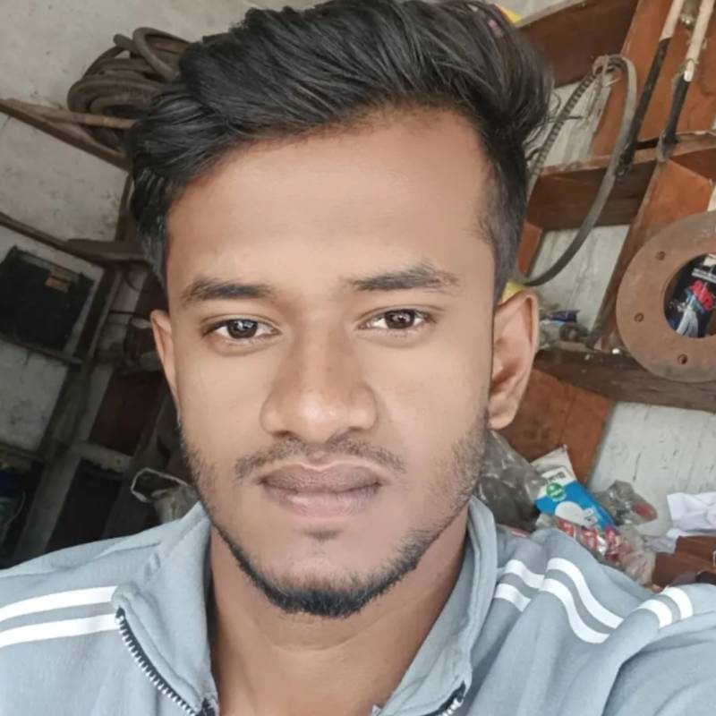 Nazmul, 24, Miami