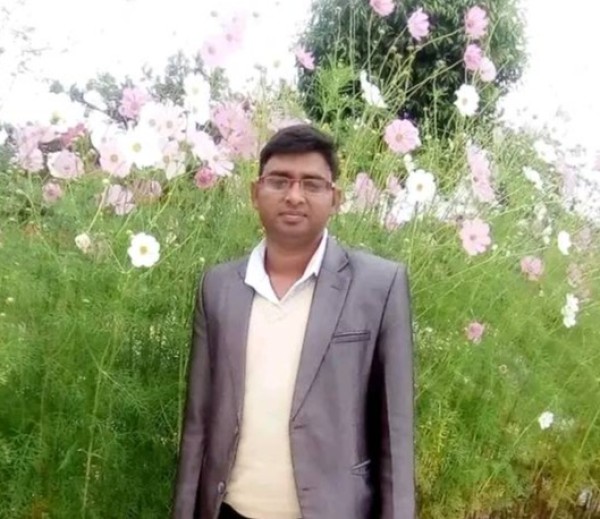 Rabiul, 39, Bangladesh