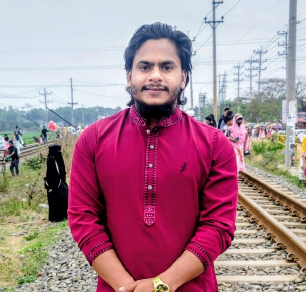 bm bishal, 27, Pontsaintemaxence