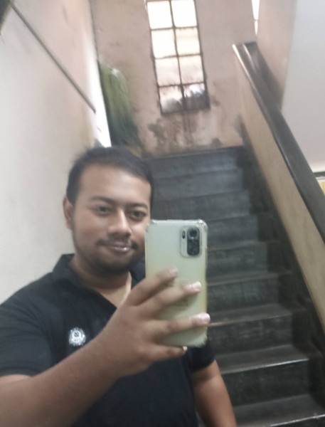 Rakib, 28, United Kingdom