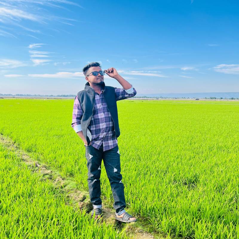 Talha, 28, Tiquisio