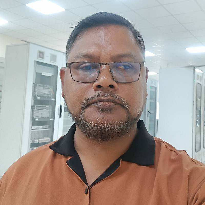 GM Chanchal, 58, Ashdod