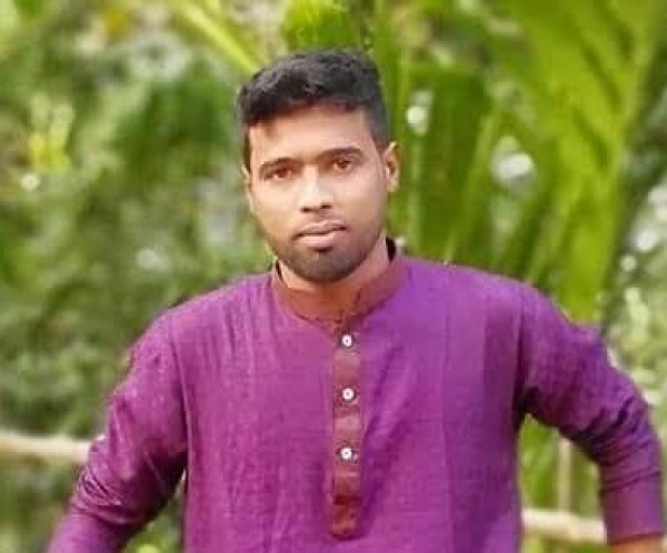 Ponno, 36, Riyadh