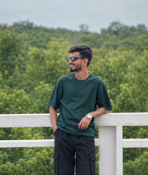 Oppi, 24, Bangladesh