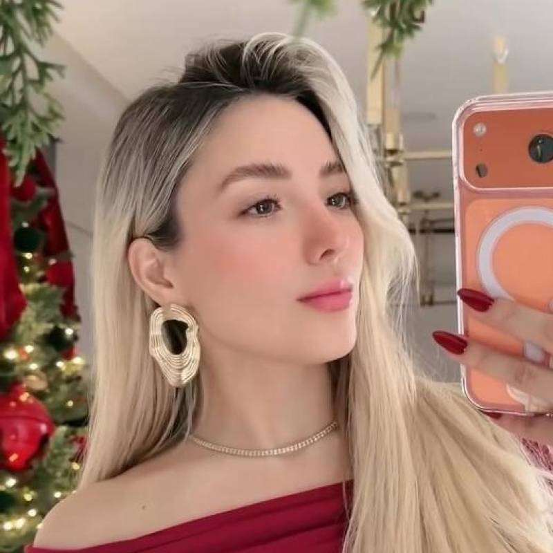Lily, 39, Cuba