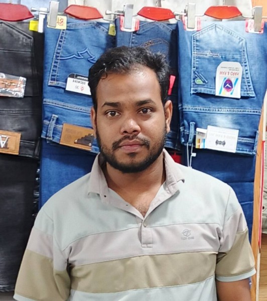 khan, 24, Panr