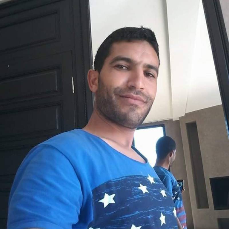 Zouhir, 41, Hamburger
