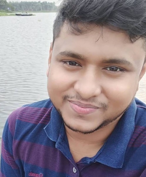 Redoy, 30, gaza