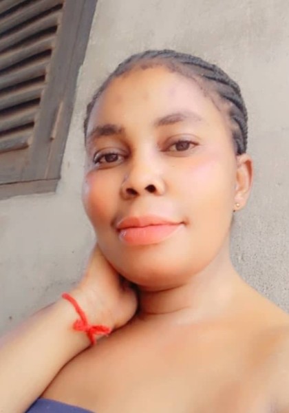 Mary, 27, Agio Domestio