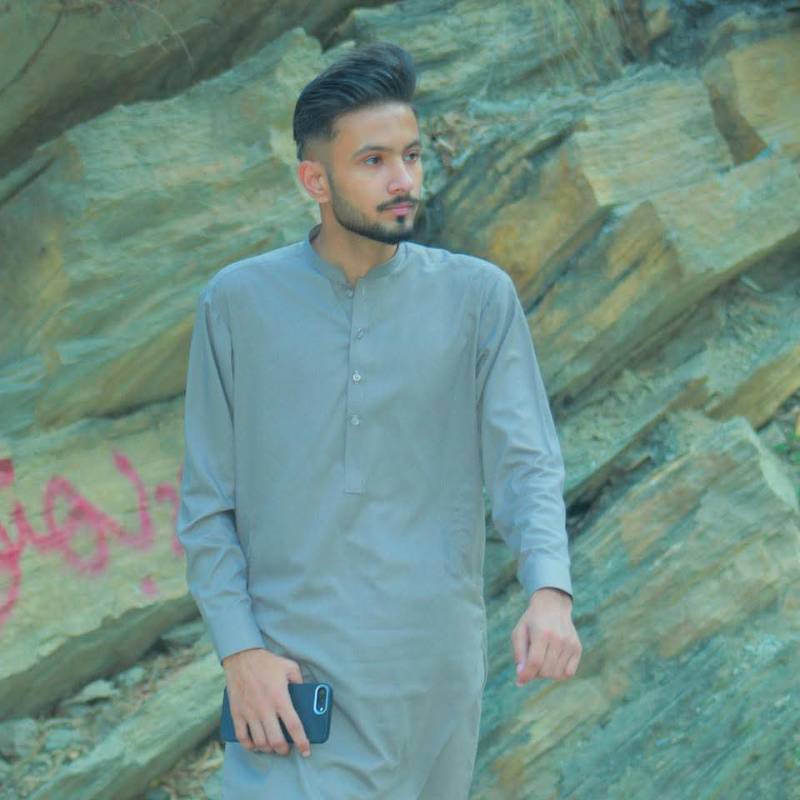 Umarfarooqkhan, 26, Bilovodsk