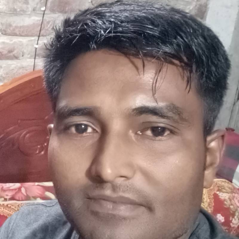 Omur, 27, Banane