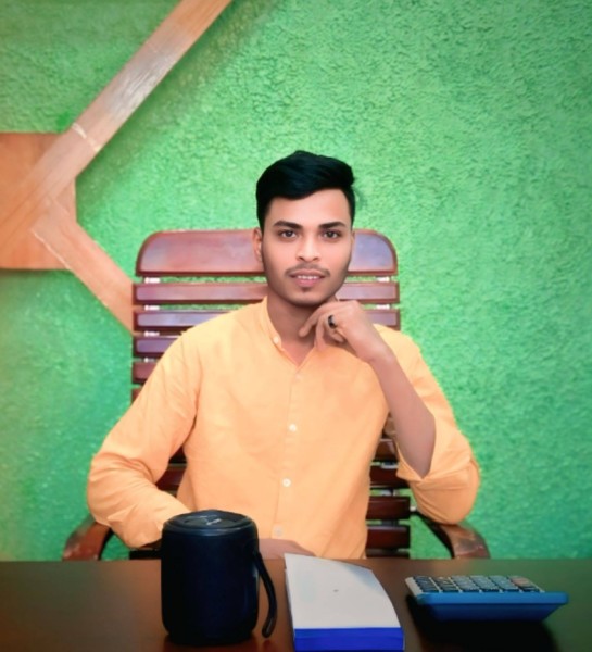 Arman, 23, Sidi Abdelaziz