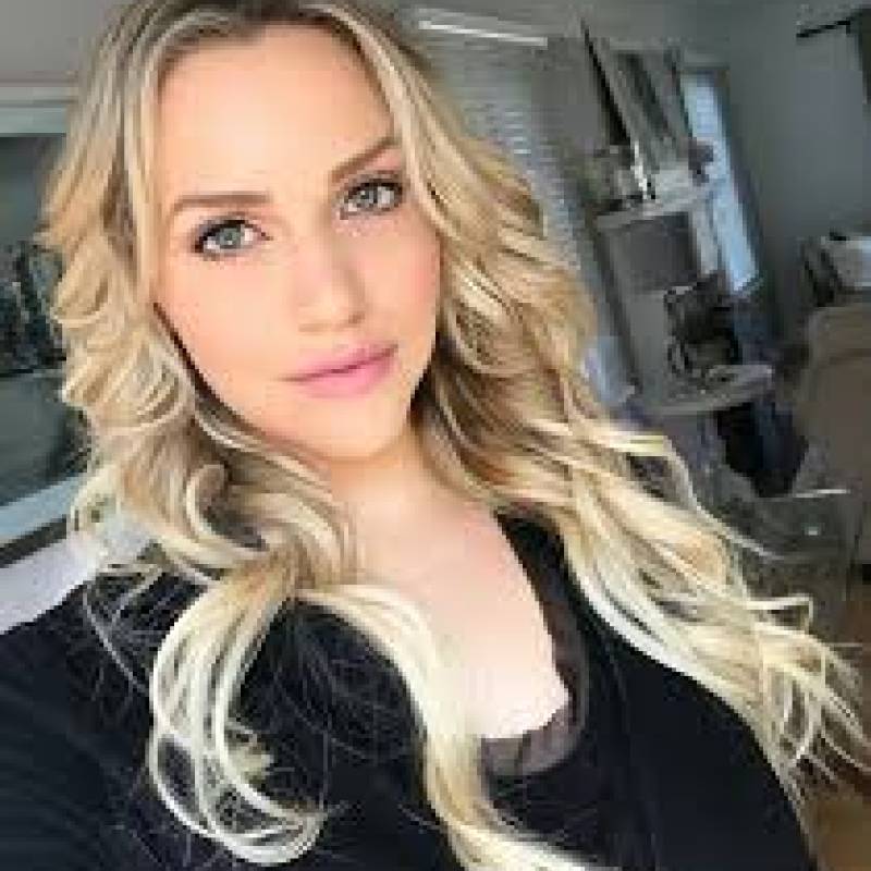 smith, 19, Zimbabwe
