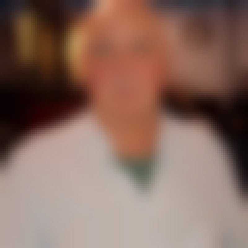 Darko, 65, Babila