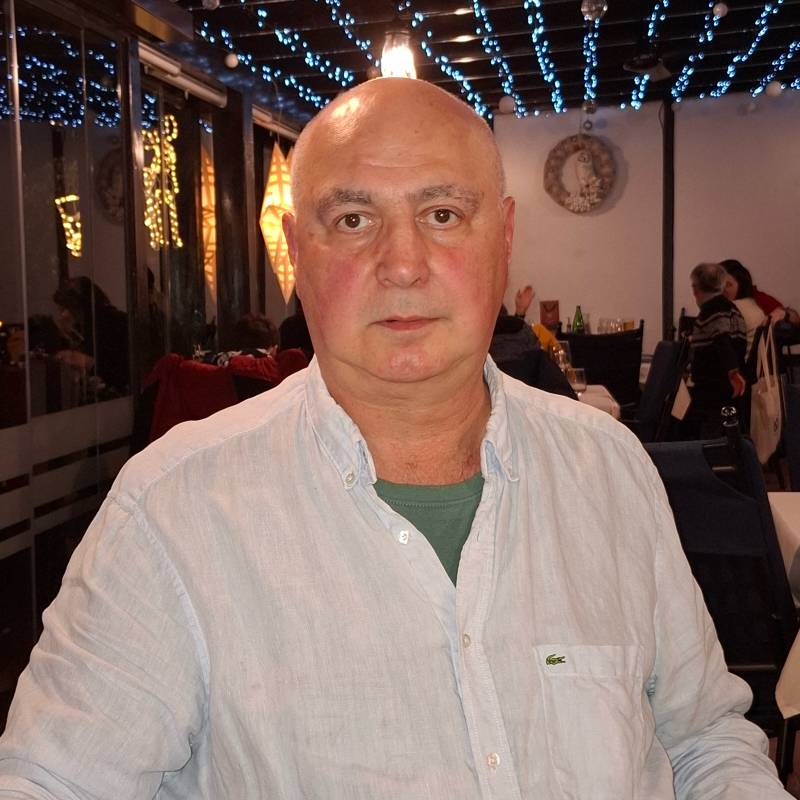 Darko, 66, Auckland
