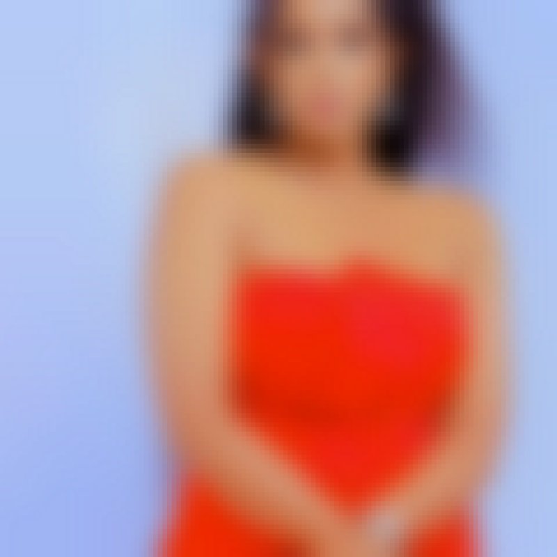 Diamond, 34, United Arab Emirates