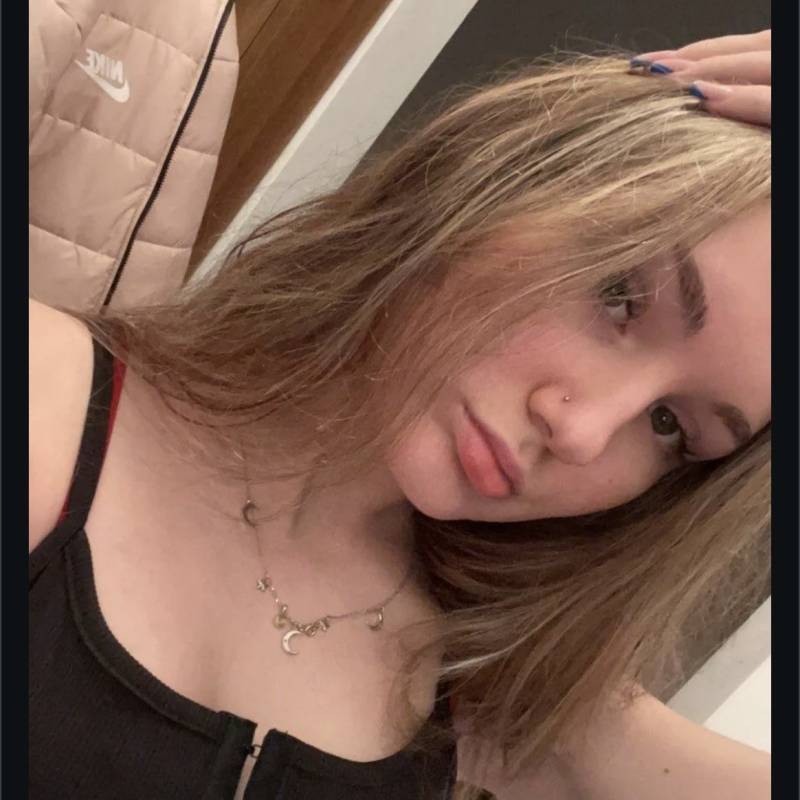 Sharon, 33, Tacaimb