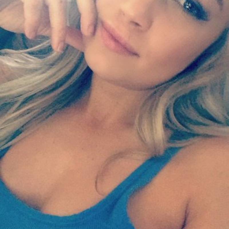 Roselyn, 41, Castillo