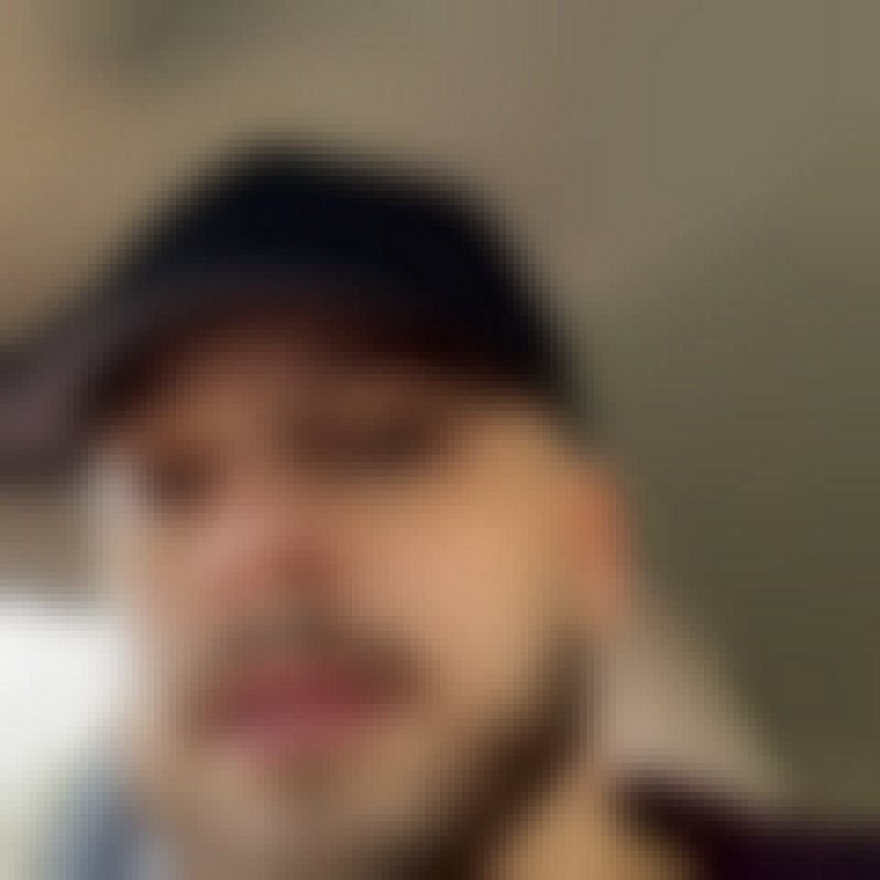 Charles, 35, Livin