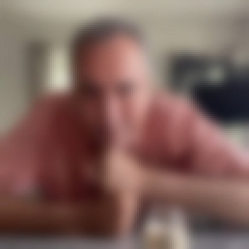 Bobby, 64, Albania