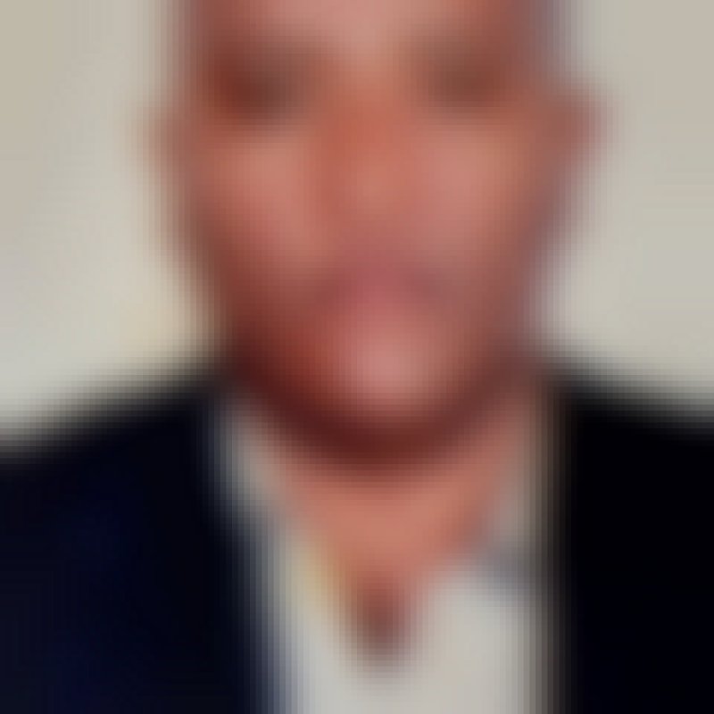 tadesse, 52, Salzburg