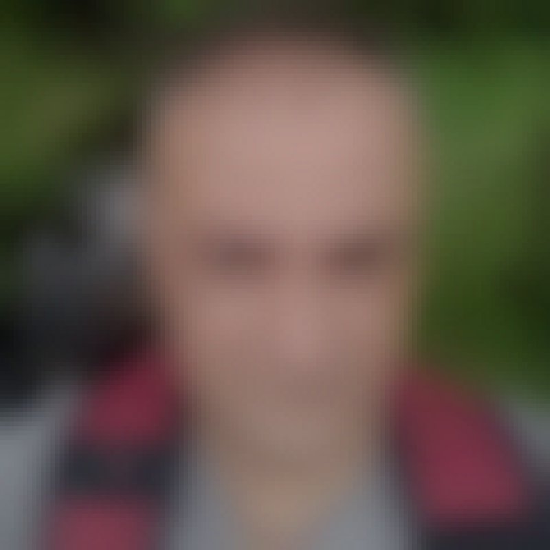 Moro, 41, Mundo Novo