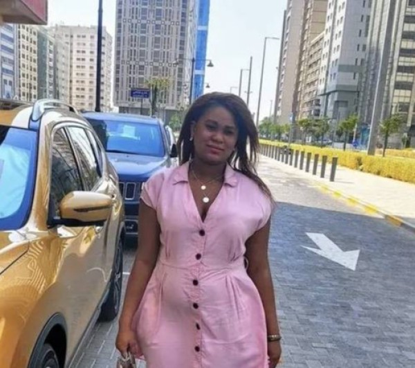 Victoria, 34, Had Oulad Issa