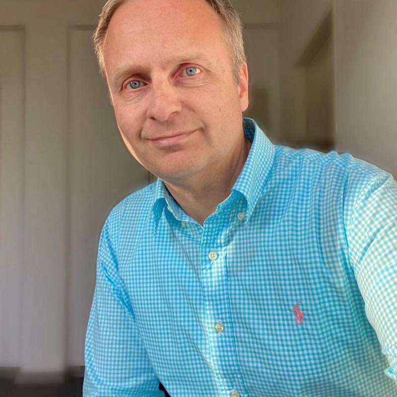 Ronald, 65