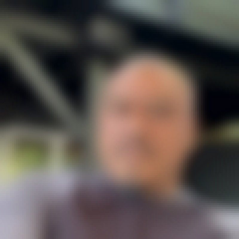 Seng, 47, United Arab Emirates