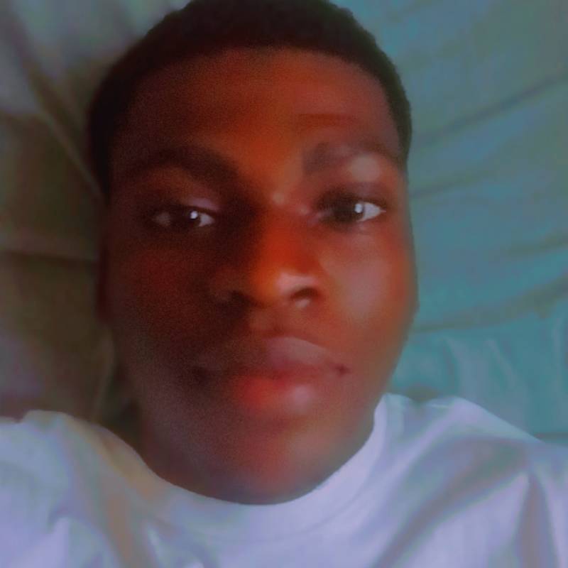 Eniola, 25, Maga