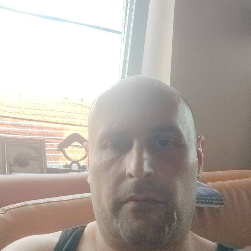 Nenad, 43, Kumasi