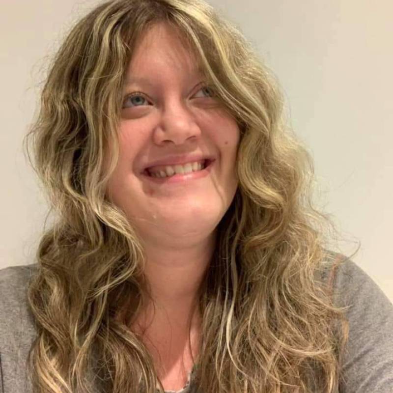Burhan, 18, Houet