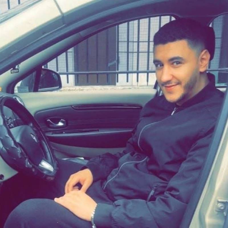 Anass, 18, France