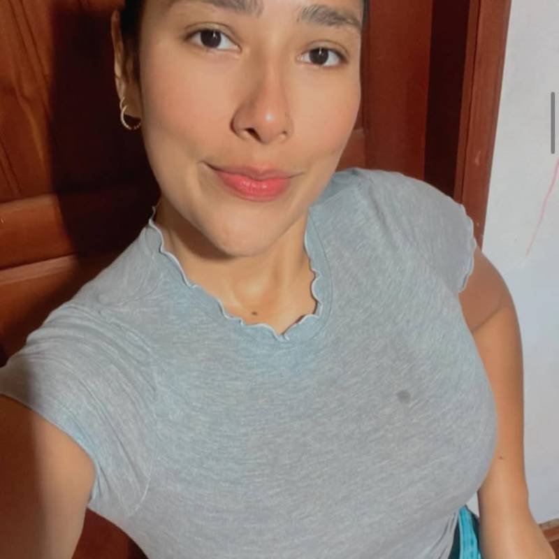 Laura, 41, Courcelles