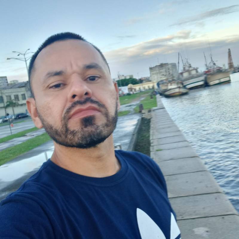 thiago, 43, Cambrighshore
