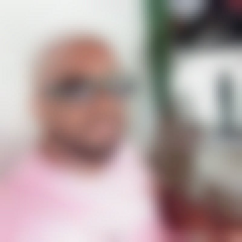 Isaías, 34, Karimganj