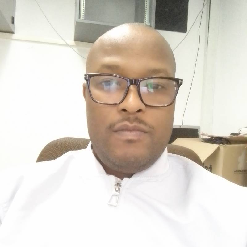 joseph, 43, Itami