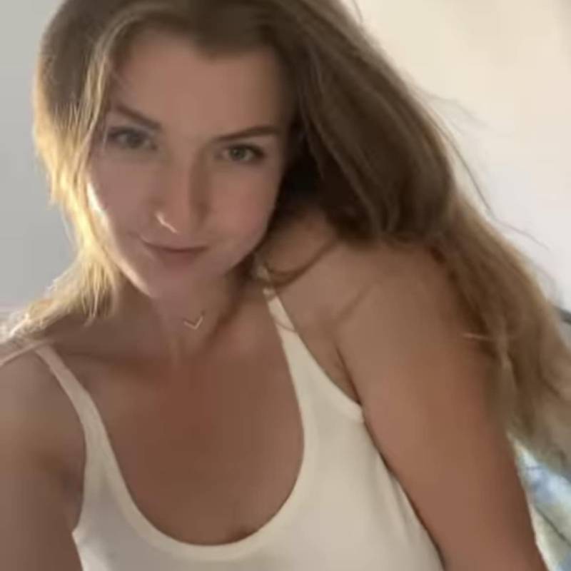Evelyne, 37, Sembedu