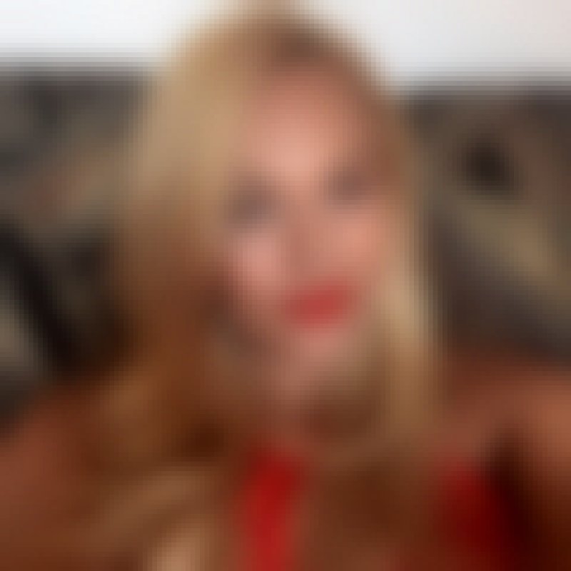 Sandra, 36, Standish