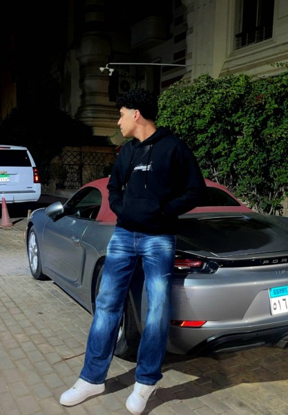 Abdullah, 23, Oman