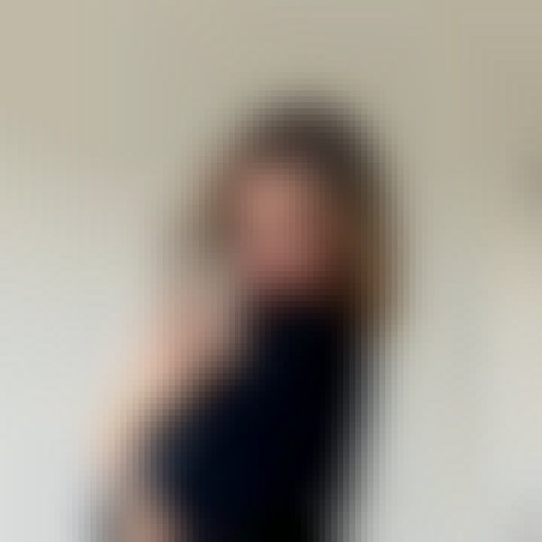 Riley is, 27, Tellar