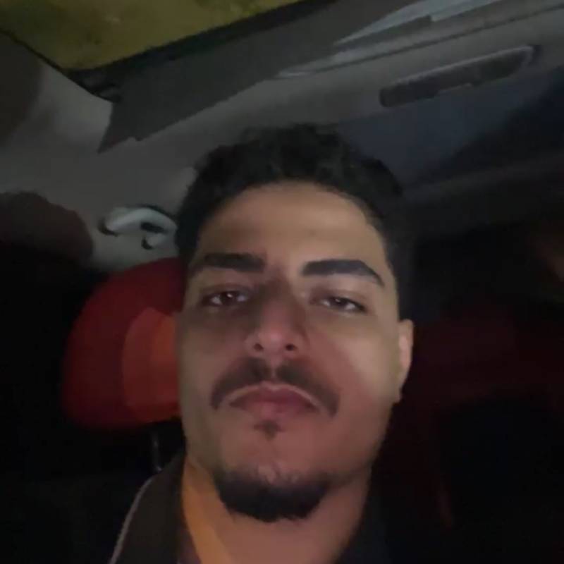 Alex, 27, london
