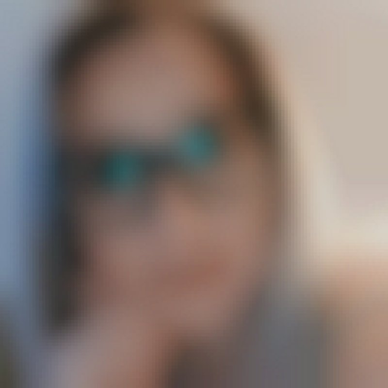 Violet, 34, India
