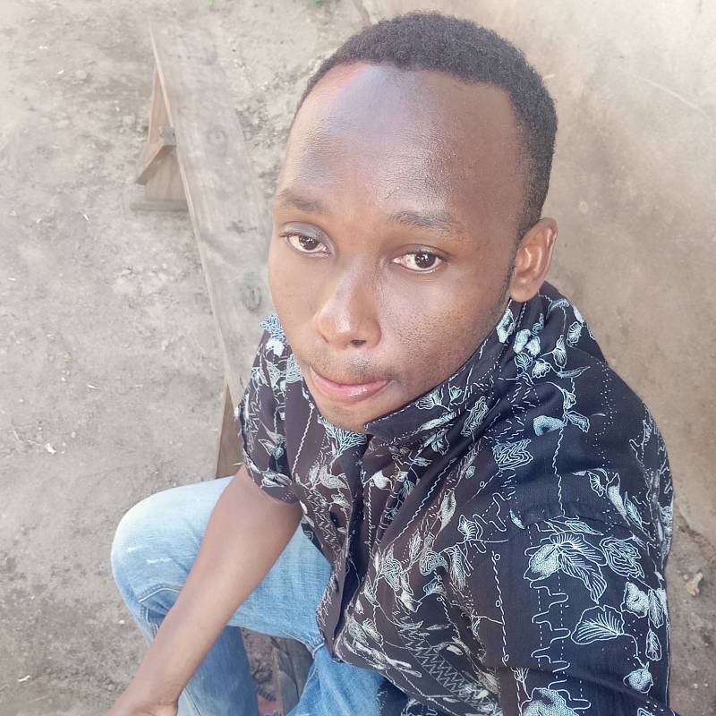 Jackson, 32, Renai