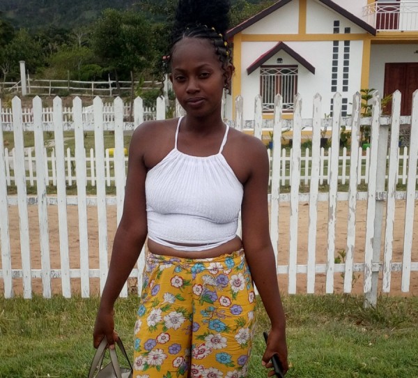 Angelina, 21, Borda Da Mata
