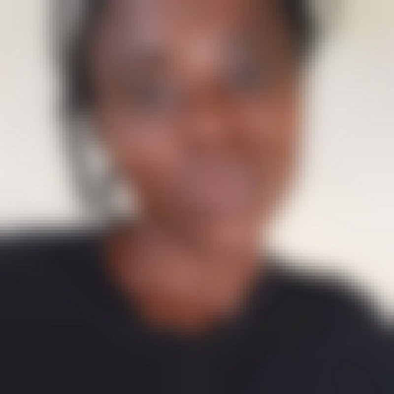 Nana, 34, East Hemet