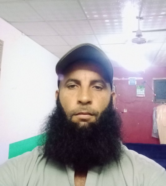 NOOR KHAN, 40, Ankililoaka