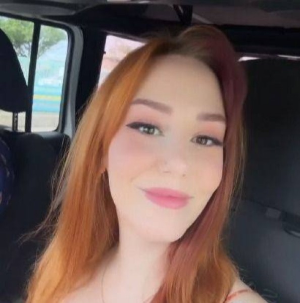 Audery, 35, Arnprior
