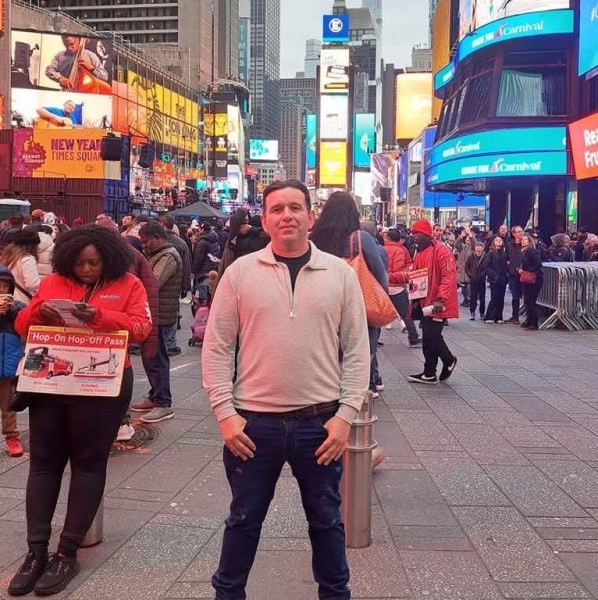 Santiago, 39, Moriguchi